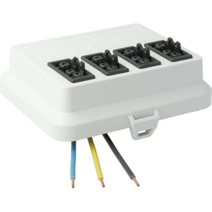 AT6041  AK2-W8, 4x3P ZWART + DRADEN